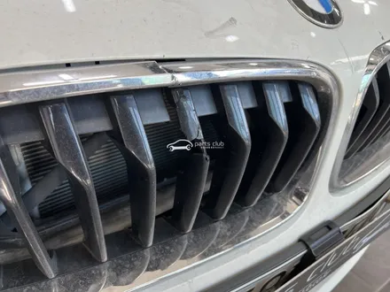 BMW F39 X2 그릴 파손, M타입 유광블랙 키드니 그릴 교체 / 서울 양천 신정동