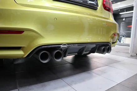 BMW F80 M3 오스틴옐로우 빅핀 V 타입 카본 디퓨져 드레스업 / 서울 양천