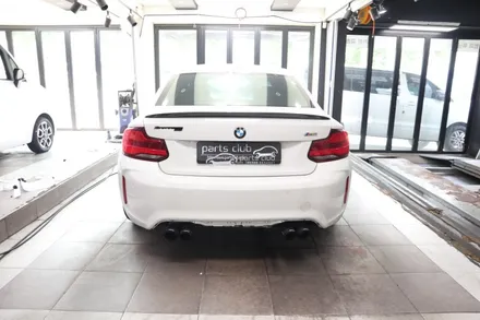 [파츠클럽] BMW F87 M2 뒷범퍼 사고 퍼포먼스 카본 디퓨져 교체 / 서울 양천