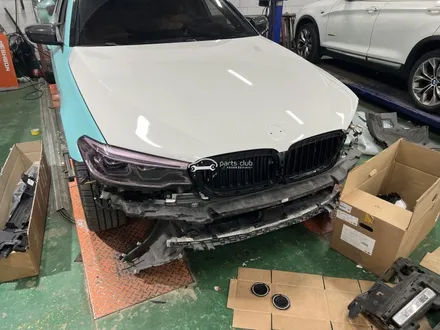 BMW G30 520d 앞범퍼 본넷 사고 자차보험처리 수리 M5룩 바디킷 교체 / 서울 양천