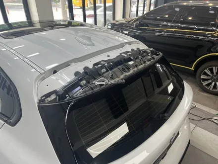 BMW F40 M135i P타입 루프 스포일러 장착 / 서울 양천 신정동