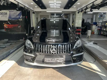 벤츠 ML350 앞범퍼 헤드라이트 사고 ML63 AMG 바디킷 보험처리 / 서울 양천 신정동