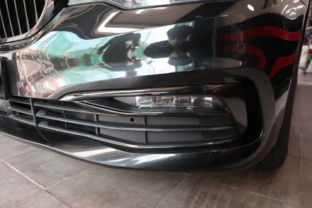[파츠클럽] BMW G30 520i 럭셔리 안개등크롬 포인트 랩핑 올블랙 만들기 / 서울 양천