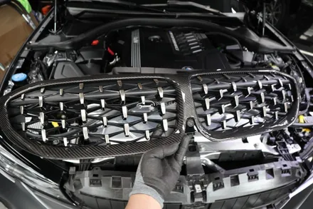 BMW G21 m340i 투어링 리얼카본으로 풀 바디킷 (프론트립, 스포일러, 사이드미러커버, 그릴) / 서울 양천
