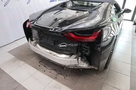 BMW i8 로드스터 카본 윙스포일러 장착 가능한 튜닝샵 / 서울 양천