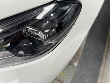 벤츠 W214 E200 앞범퍼 벌어짐 헤드라이트 단차 수정 수리 / 서울 양천 신정동