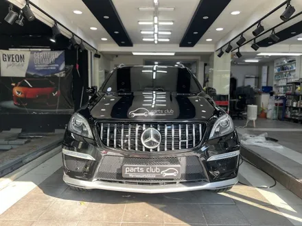 벤츠 ML350 앞범퍼 헤드라이트 사고 ML63 AMG 바디킷 보험처리 / 서울 양천 신정동