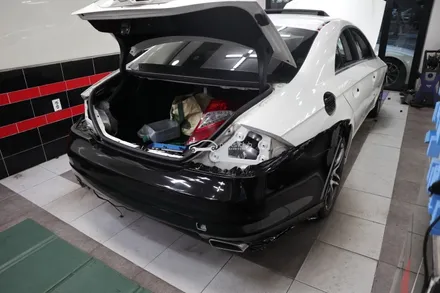 [파츠클럽] 벤츠 W219 CLS350 유광블랙 전체랩핑 다이아몬드 그릴 교체 / 서울 양천