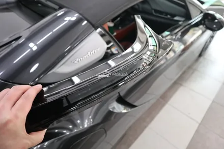 BMW i8 로드스터 카본 윙스포일러 장착 가능한 튜닝샵 / 서울 양천