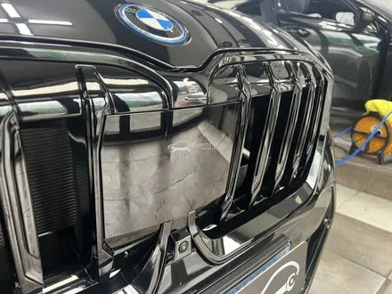 BMW U11 iX1 유광블랙 키드니 그릴 교체 외관 변신 / 서울 양천 신정동