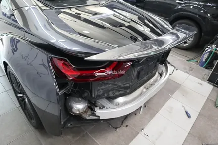 BMW i8 로드스터 카본 윙스포일러 장착 가능한 튜닝샵 / 서울 양천