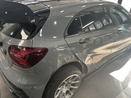 벤츠 W176 A45 AMG 뒷범퍼 사고 카본 디퓨져 교체 랩핑 재시공 보험처리 / 서울 양천