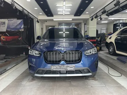 2024 BMW X3 20i 파이노틱블루 유광블랙 키드니 그릴 교체 / 서울 양천 신정동