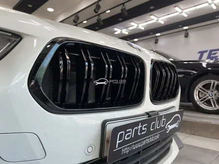 BMW F39 X2 그릴 파손, M타입 유광블랙 키드니 그릴 교체 / 서울 양천 신정동