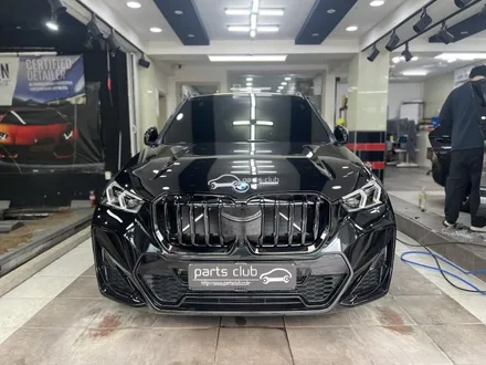 BMW U11 iX1 유광블랙 키드니 그릴 교체 외관 변신 / 서울 양천 신정동