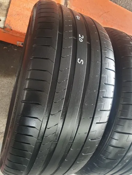 255 40 20 피렐리 뉴피제로 벤츠 OEM 중고타이어 2본 S클래스 아우디A8  A7 사이즈 입니디ㅡ / 경기 포천 소흘