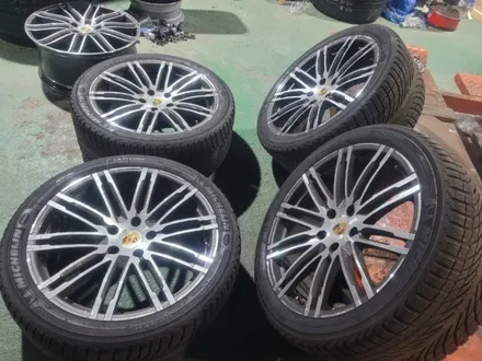 295 35 21 미쉐린 원터 타이어 중고 한대분 59만원 판매합니다 포르쉐 카이엔 아우디Q7 벤츠 ML AMG 등등 / 경기 포천 소흘