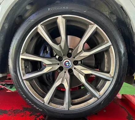 275 40 22 315 35 22 피렐리 피제로 pz4 BMW X7 순정 OEM 타야 중고타이어 한대분 판매합니다 / 경기 포천 소흘
