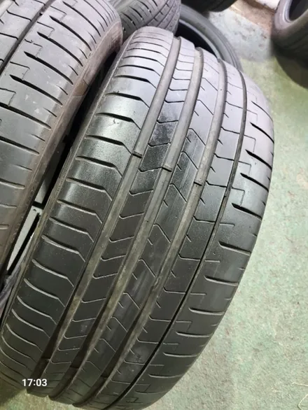 275 40 22 315 35 22 피렐리 피제로 pz4ㅇBMW X7 순정 중고타이어 A급 한대분 판매합니다 / 경기 포천 소흘