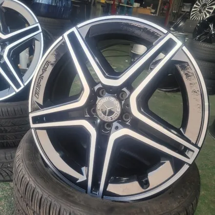 벤츠 GLE 최신형 AMG 별 정품 20인치 래프리카 보다 싸게판매합니다 99만원 대품없이 가격입니다 / 경기 포천 소흘