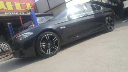 BMW M4 19인치 휠타이어 5시리즈 3GT 장착가능합니다 / 경기 포천 소흘
