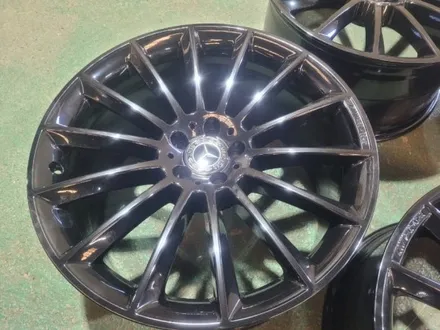 벤츠 CLS AMG 마차 20인치 정품 휠 한대분 대한민국 최저가 한대분 도전합니다 유광블랙 / 경기 포천 소흘