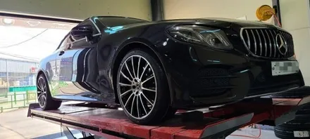 벤츠 E클래스 W213 마차 AMG 20인치 정품 휠타이어 래프리카 가격으로 한대분 판매합니다 / 경기 포천 소흘