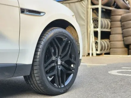 랜드로버 벨라 디스커버리 스포츠 이보크 재규어F페이스 볼보XC90 XC60 22인치 휠타이어 149만원 / 경기 포천 소흘