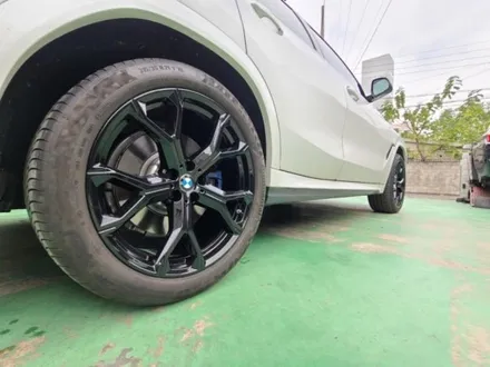 BMW X5 X6 G바디 741M팩 순정 정품 21인치 휠 한대분 래프리카 가격으로 판매합니다 / 경기 포천 소흘
