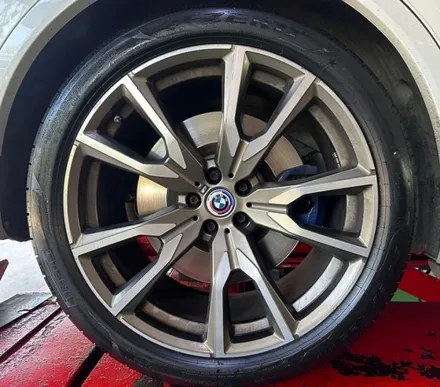 275 40 22 315 35 22 피렐리 피제로 pz4 BMW X7 순정 OEM 타야 중고타이어 한대분 판매합니다 / 경기 포천 소흘