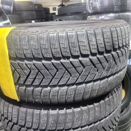275 35 21 315 30 21 피렐리 스콜피온 원터 중고 한대분 판매 포르쉐 파나메라 벤츠 AMG GT 등등 차량사이즈 입니당 / 경기 포천 소흘