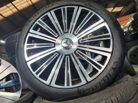 벤츠 GLS GLE 23인치 마이바흐 단조 휠타이어 한대분 땡 처리 합니다 / 경기 포천 소흘