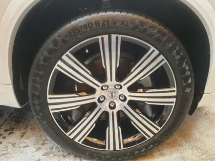 볼보 XC90 인스크립션 차량 순정 21인치 휠 한짝 판매합니다 / 경기 포천 소흘