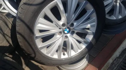 BMW  X5  순정 19인치 정품 휠 타이어 판매 합니다 한대분 59만원 / 경기 포천 소흘