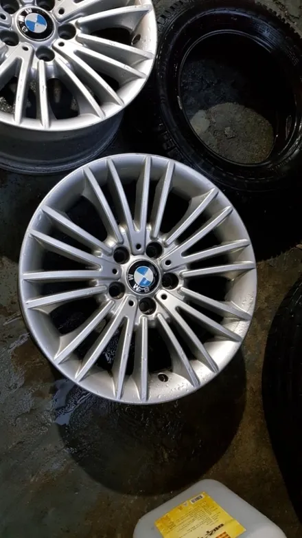 BMW 17인치 포터2  장착가능 2본 19만윈 판매합니다 / 경기 포천 소흘