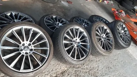 벤츠 AMG 마차 19인치. 휠 타이어 중고 한대분 79만원~ / 경기 포천 소흘
