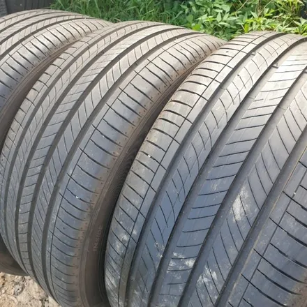 245 45 18 275 40 18 한국타이어 S2 AS 중고타이어 한대분 39만원 판매 BMW 5시리즈 E클래스 CLS 등등 사이즈 / 경기 포천 소흘