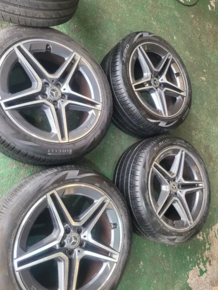 벤츠GLS GLE 순정 AMG 정품 21인치 휠타이어 한대분 149만원  재고 정리합니다 / 경기 포천 소흘