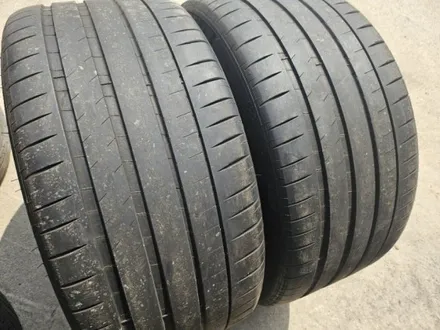 325 35 22 미쉐린 파일럿 스포츠 4S 중고타이어 2본 59만원 판매 벤츠GLE AMG 람보르기니 우루스 등등 차량 사이즈 입니다 / 경기 포천 소흘