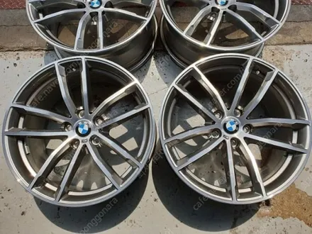 BMW  G30 M팩 18인치 정품 휠타이어 셋트  49만윈~ / 경기 포천 소흘
