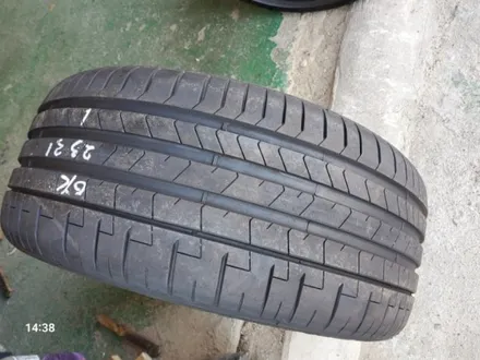 255 35 21 피렐리 피제로 PZ4 신품급 중고타이어 1본 35만원 판매 트레드는 90% 이상 / 경기 포천 소흘