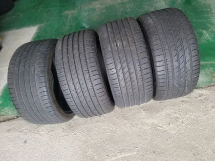 295 35 21 금호타이어 최고급형 PH91 중고타이어 한대분 포르쉐 카이엔 아우디Q7 벤츠ML AMG 등등 차량사이즈 / 경기 포천 소흘