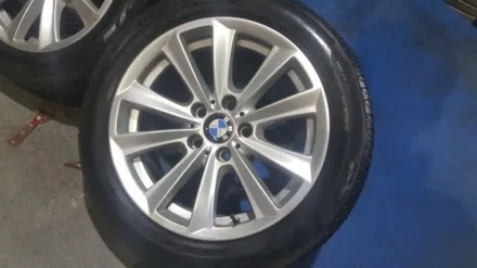 포터2  리베로 17인치 BMW 정품 휠타이어 19만윈 / 경기 포천 소흘