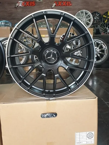 벤츠 CLS AMG 퍼포먼스 19인치 휠 타이어 109만원 / 경기 포천 소흘