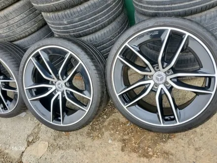 벤츠 CLS 53 AMG 순정 정품 20인치 휠 타이어 한대분 판매합니다  착한가격으로 판매합니다 / 경기 포천 소흘