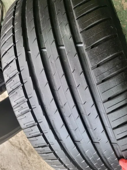 285 40 21 315 35 21 포르쉐 뉴카이엔 적용 사이즈 중고타이어 한대분 99만원 판매 BMW X5 X6 호환됩니다 / 경기 포천 소흘