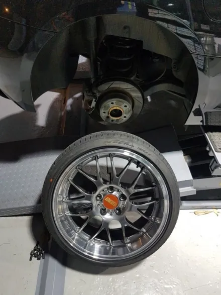 BB5  RS GT BMW 전용18인치 입니다 PCD 120   5홀 입니다 / 경기 포천 소흘
