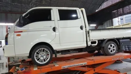 BMW 17인치 포터2  장착가능 2본 19만윈 판매합니다 / 경기 포천 소흘