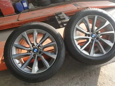 BMW X6 순정 정품 19인치 휠타이어 한대분 49만원 판매합니다 / 경기 포천 소흘