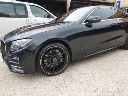 벤츠 AMG 퍼포먼스 20인치 휠타이어 판매합니다 E클래스 CLS 장착 99만원~109만원 / 경기 포천 소흘